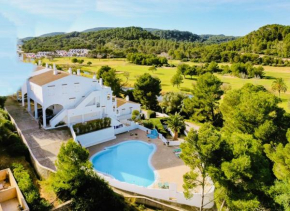 FLAT Surrounded by Nature WIFI & Pool & beach Nearby